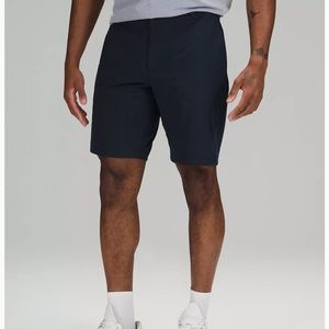 Lululemon Commission Classic-Fit Short 9” Warpstreme - True Navy - 32” Waist